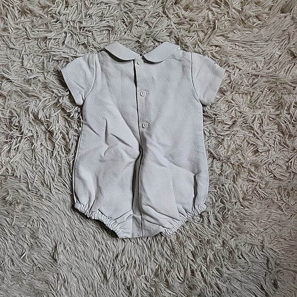 *SOLD* Paz Rodriguez Baby Shortie Formal One Piece Outfit - 1M Crochet Lace Bow - Picture 11 of 12